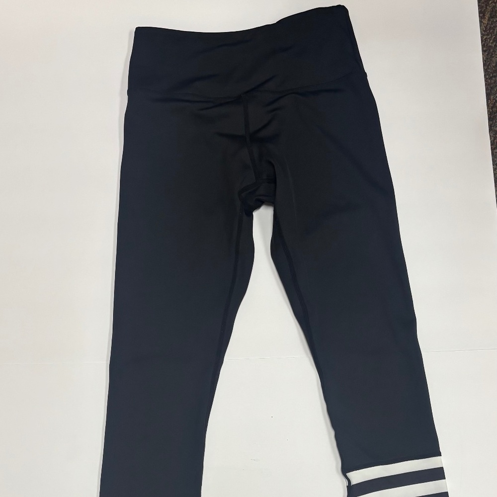 Zyia Black Leggings with Yellow Stripes on one leg size 2